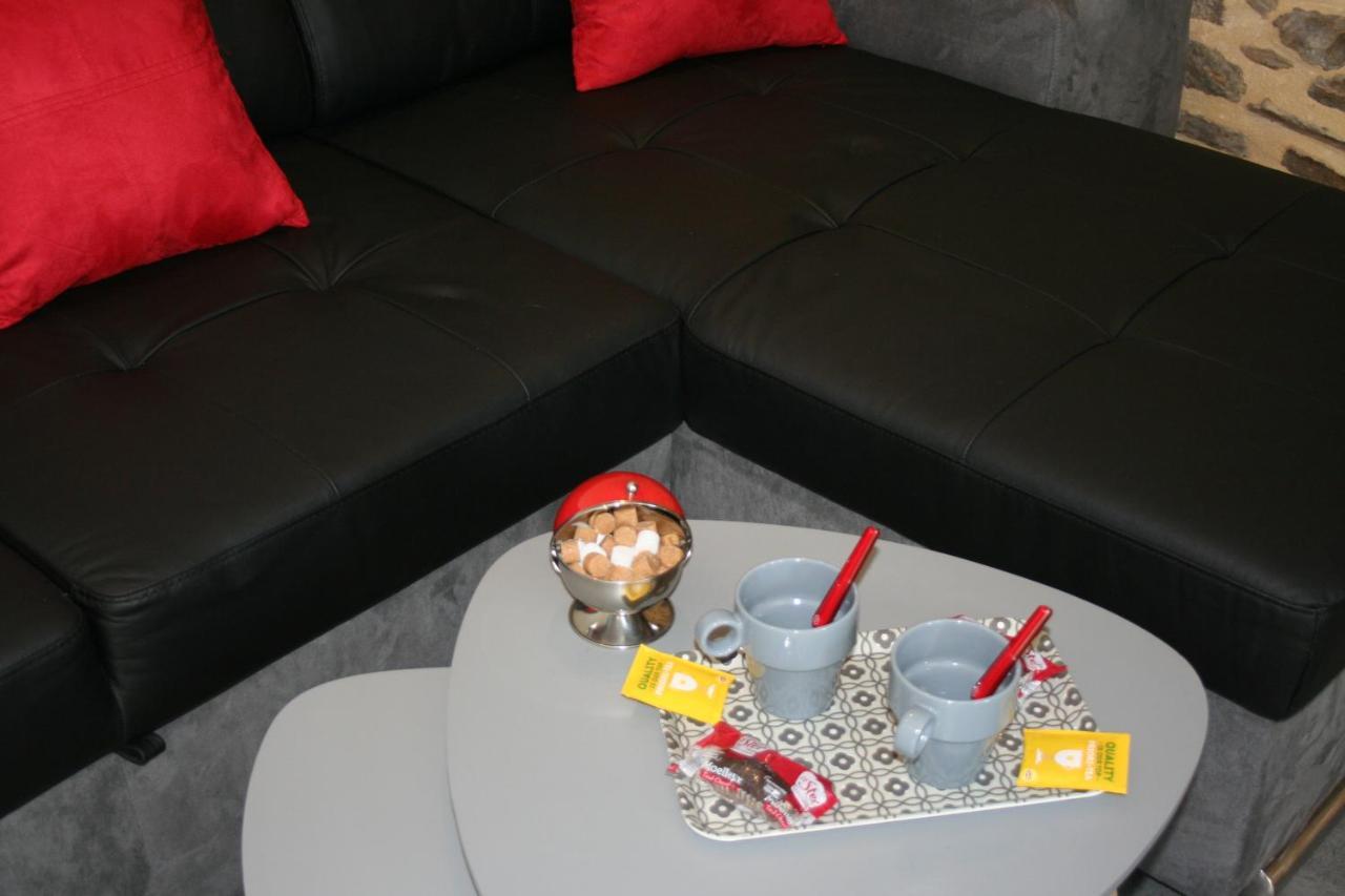 Holiday home A 20 Kms Du Mont St Michel, Charme A La Campagne